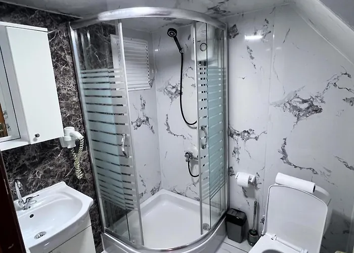 Treehouse With Garden In The Heart Of Antalya *